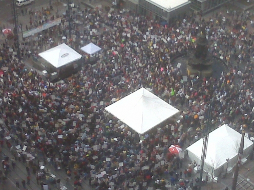 Thousands of racists and terrorists rally at Cincinatti Tea Party